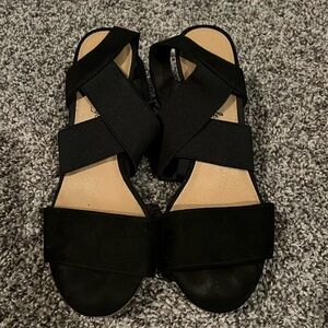 Black strappy wedges